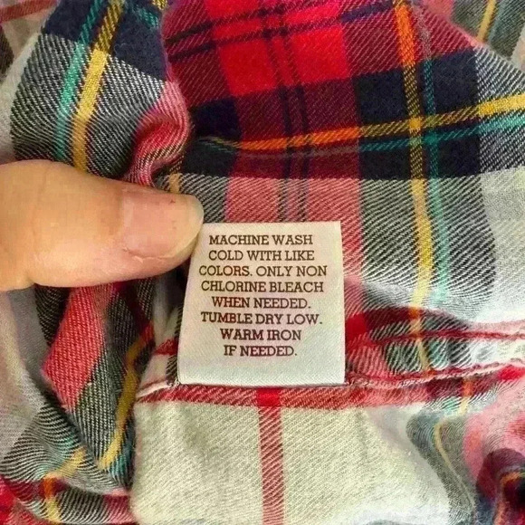 SO authentic American Heritage women’s plaid button up long sleeve shirt size M - Picture 11 of 14